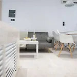 Homes 3 & 4 - Cozy Urban Retreats In The Heart Of Apartment
