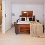 Homes 3 & 4 - Cozy Urban Retreats In The Heart Of Kos Town