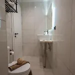 Appartement Homes 3 & 4 - Cozy Urban Retreats In The Heart Of