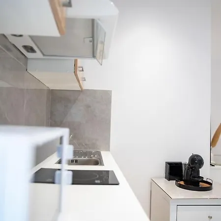 Homes 3 & 4 - Cozy Urban Retreats In The Heart Of Appartamento Città di Kos