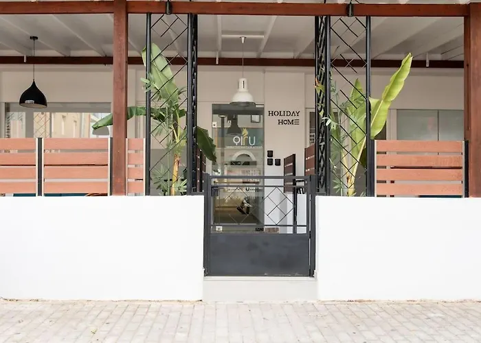 Appartement Homes 3 & 4 - Cozy Urban Retreats In The Heart Of *