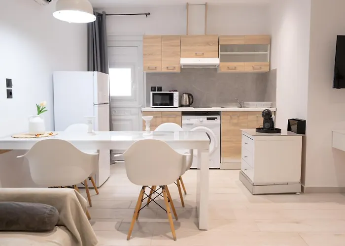 Appartement Homes 3 & 4 - Cozy Urban Retreats In The Heart Of *